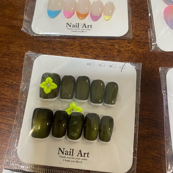 Bundle - Nail Art Set - Picture 3 of 5